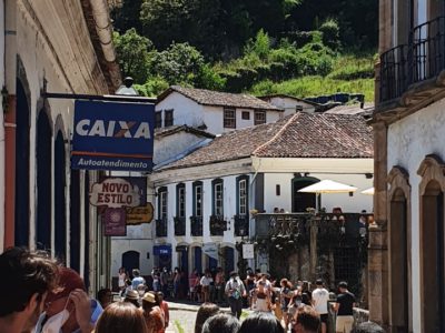 Tempo bom continua e visitantes enchem Ouro Preto