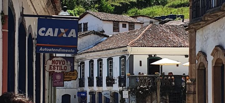 Tempo bom continua e visitantes enchem Ouro Preto